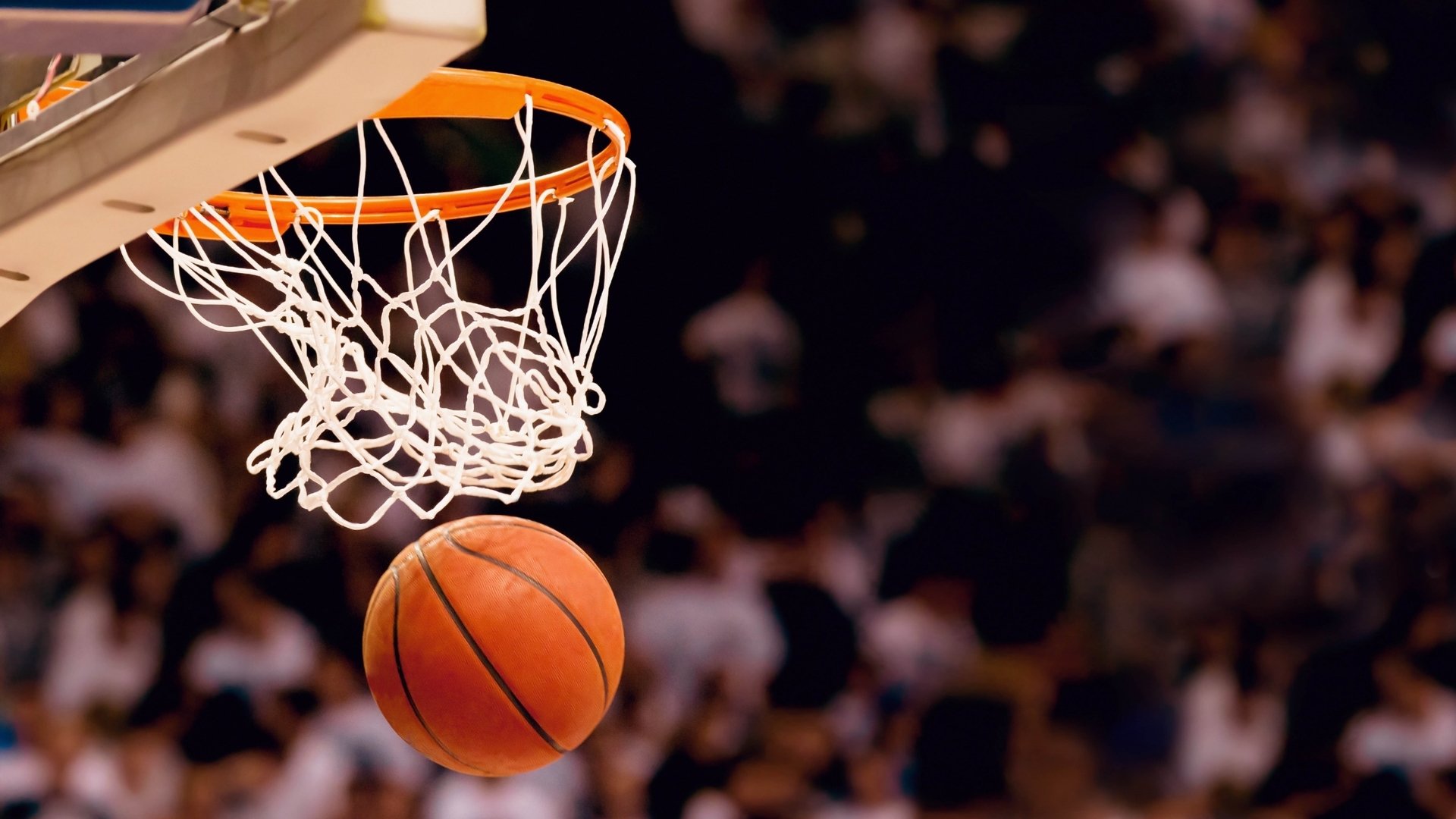 ayx-极限之巅，Uzi十二连胜神话与拜仁永恒挑战的交锋